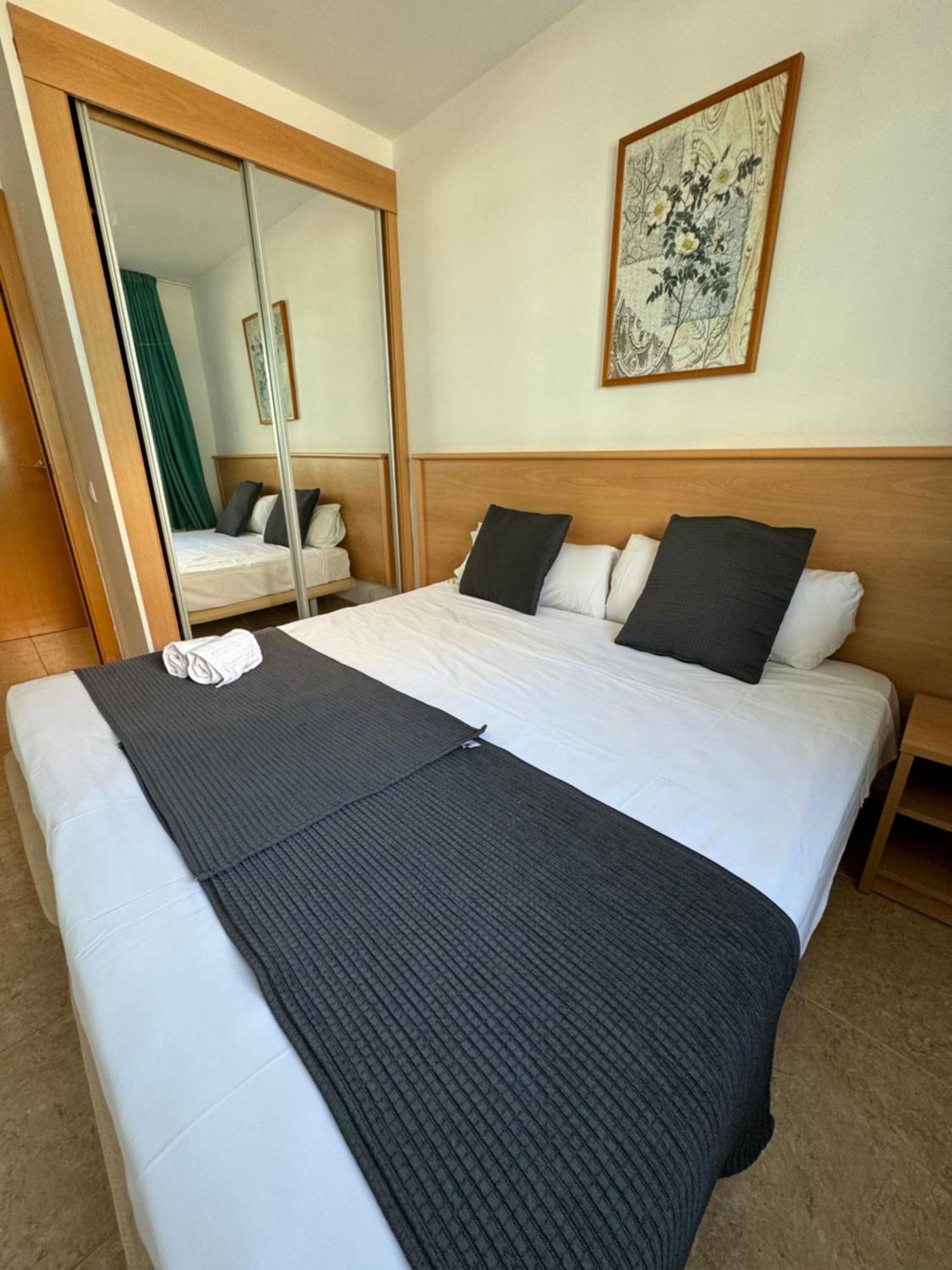 For A Ontario Mar Apartment Salou